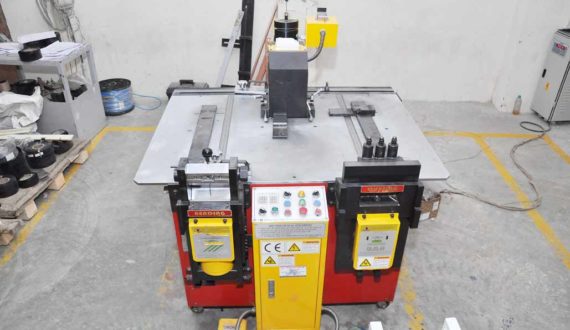 Bus Bar Bending Machine