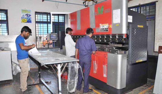 CNC Bending Machine